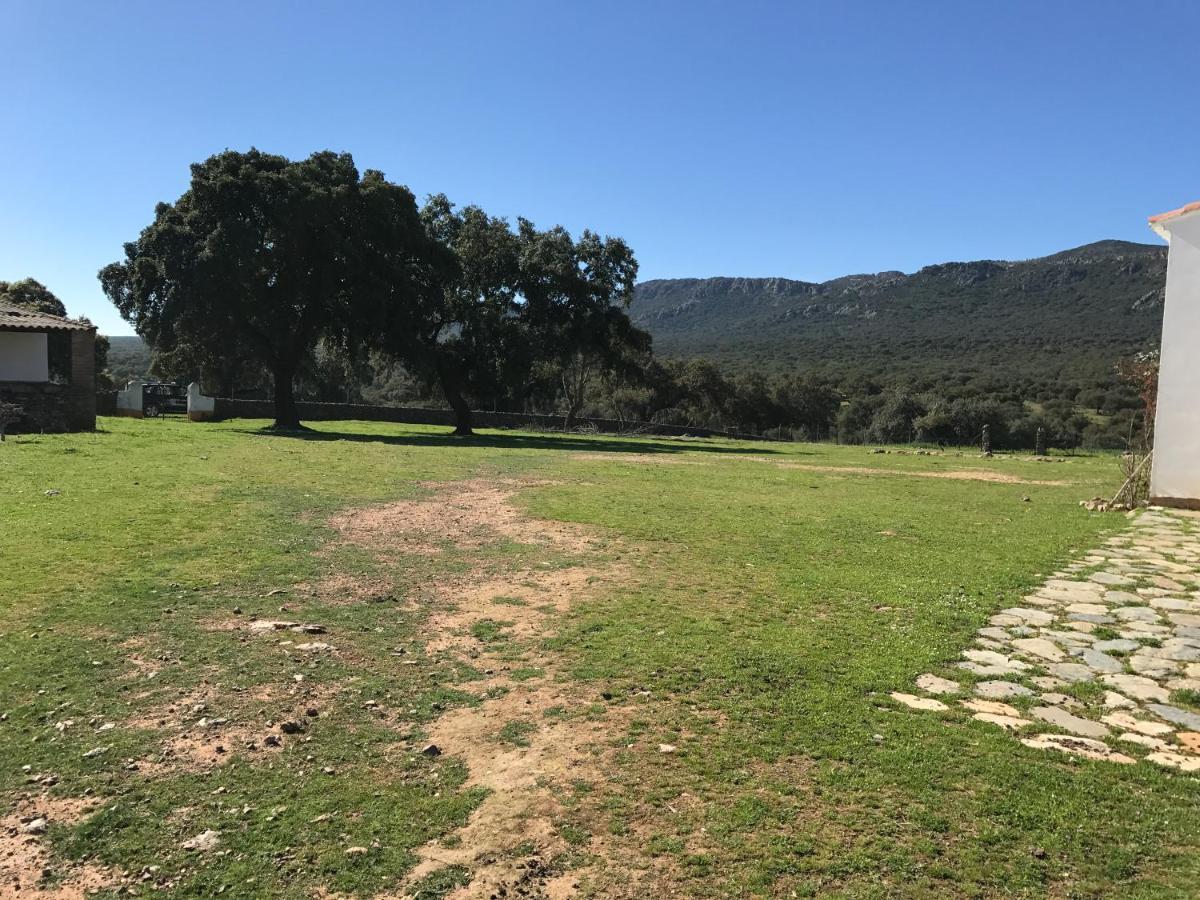 Casa Rural De La Finca Sierra Grande Hornachos Dış mekan fotoğraf